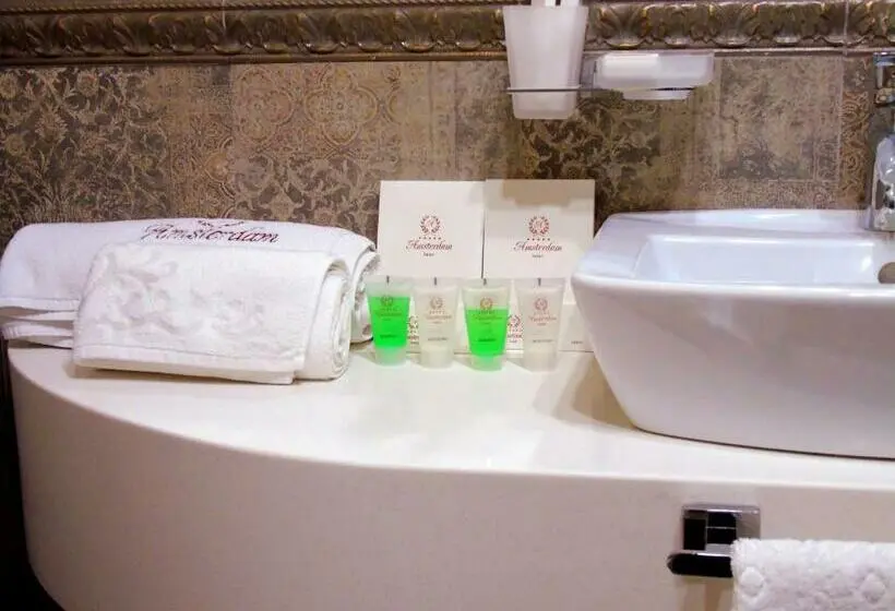 سوئیت پرزیدنت, Amsterdam Hotel Aktobe
