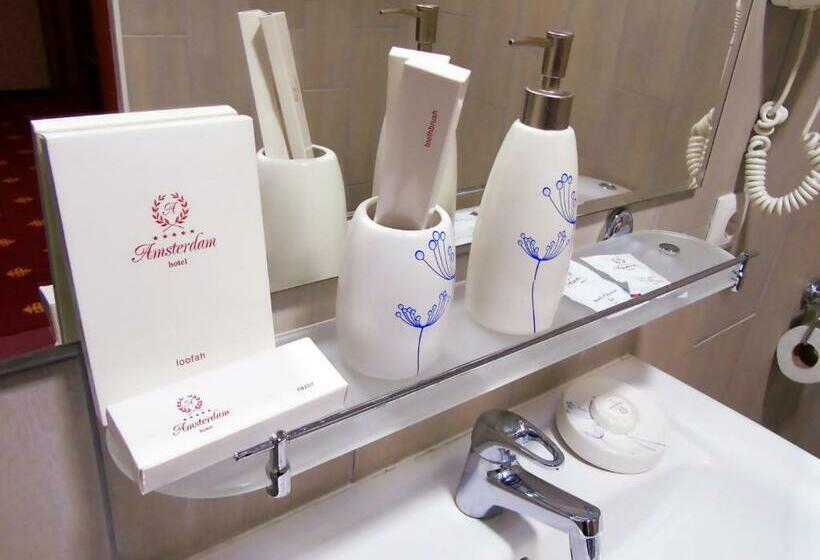 غرفة قياسية فردية, Amsterdam Hotel Aktobe