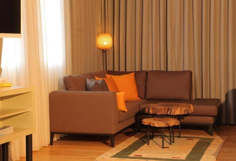 סוויטת דלוקס נוף לים, Evimiz