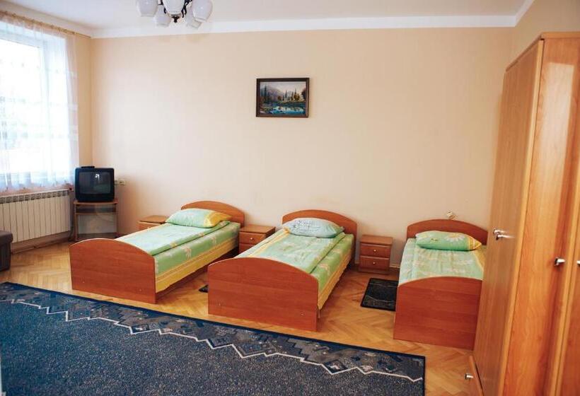 三人经典房间, Rawa