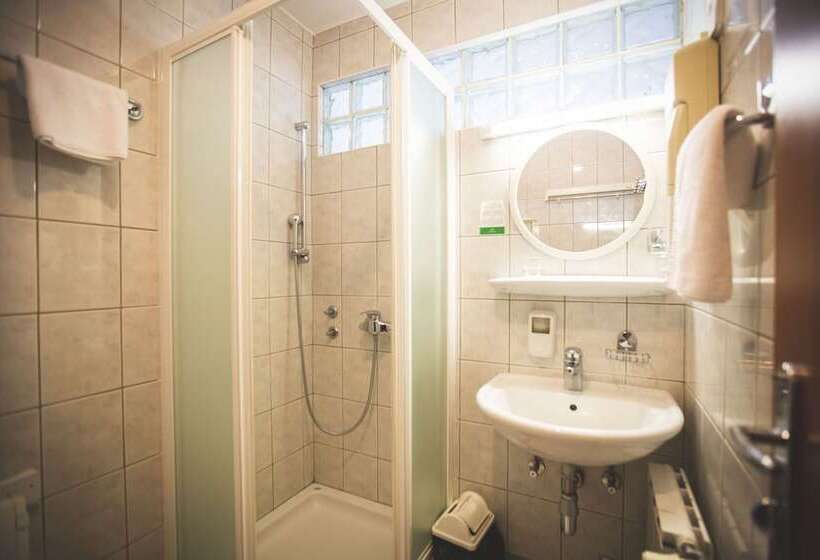 اتاق استاندارد, Tisa