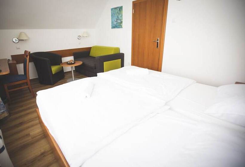 اتاق استاندارد, Tisa