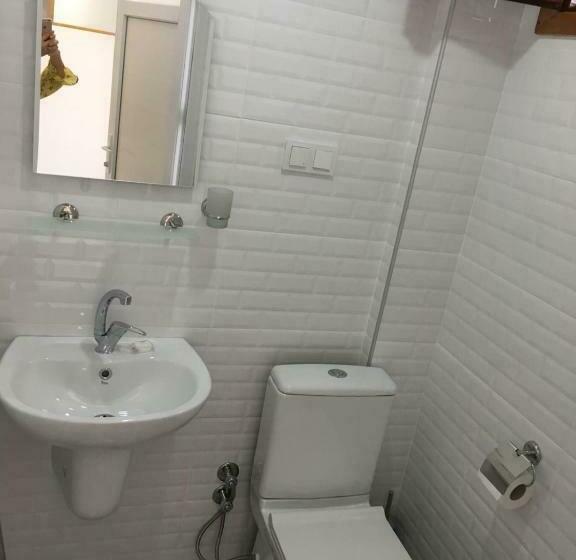 标准间带阳台, Miss Hotel Karya