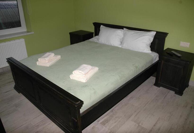 Ekonomiskt Rum, гостинний двір