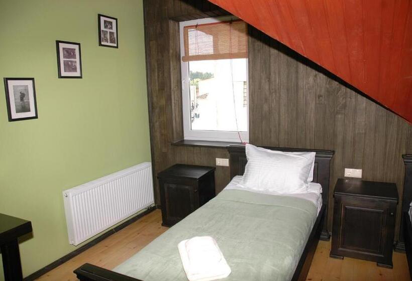 Superior Familjerum, гостинний двір