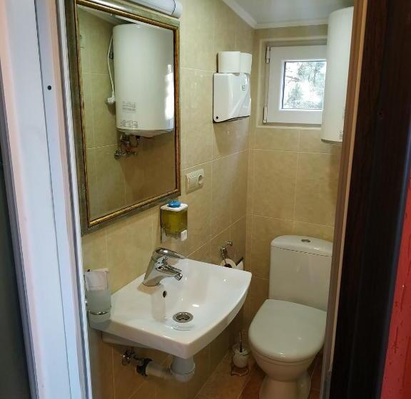 Familjerum Delat Badrum, гостинний двір