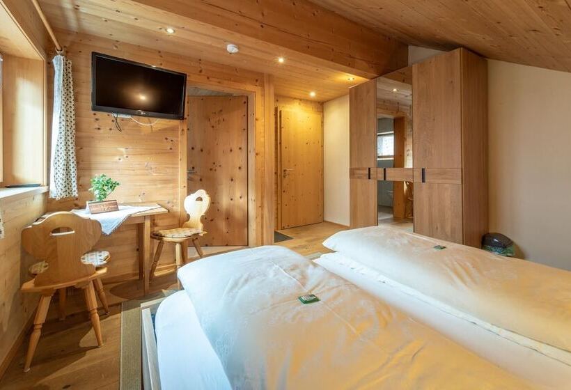 اتاق استاندارد, Forsthaus Schoppernau