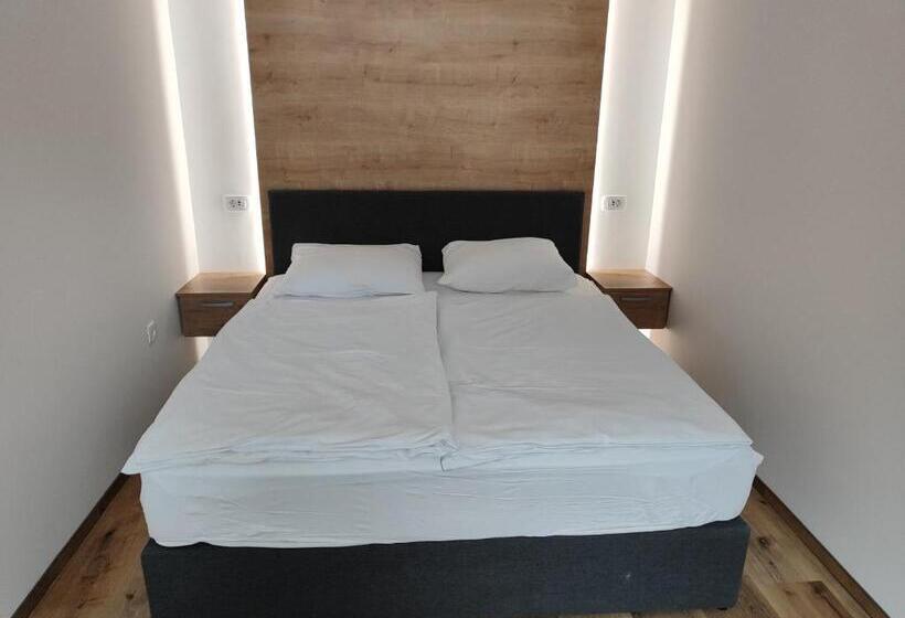 اتاق لوکس, Guesthouse Haler