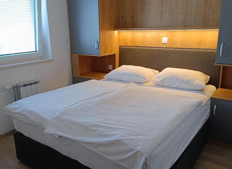 آپارتمان 1 خوابه با بالکن, Guesthouse Haler