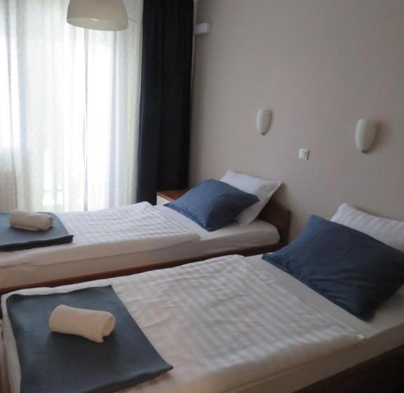 سوئیت با چشم‌انداز رودخانه, Guesthouse Ob Sotočju Budič