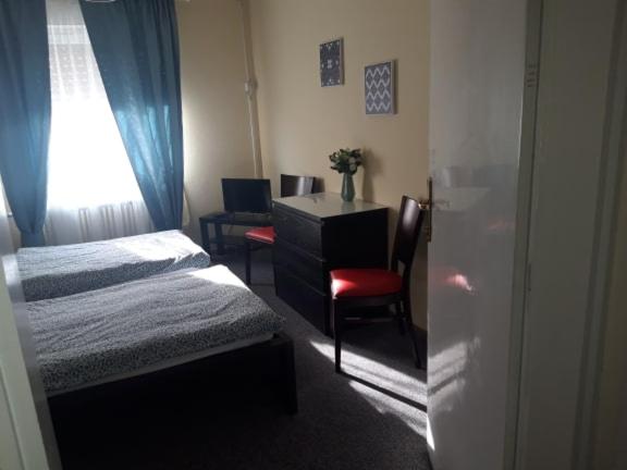 سوئیت با چشم‌انداز رودخانه, Guesthouse Ob Sotočju Budič