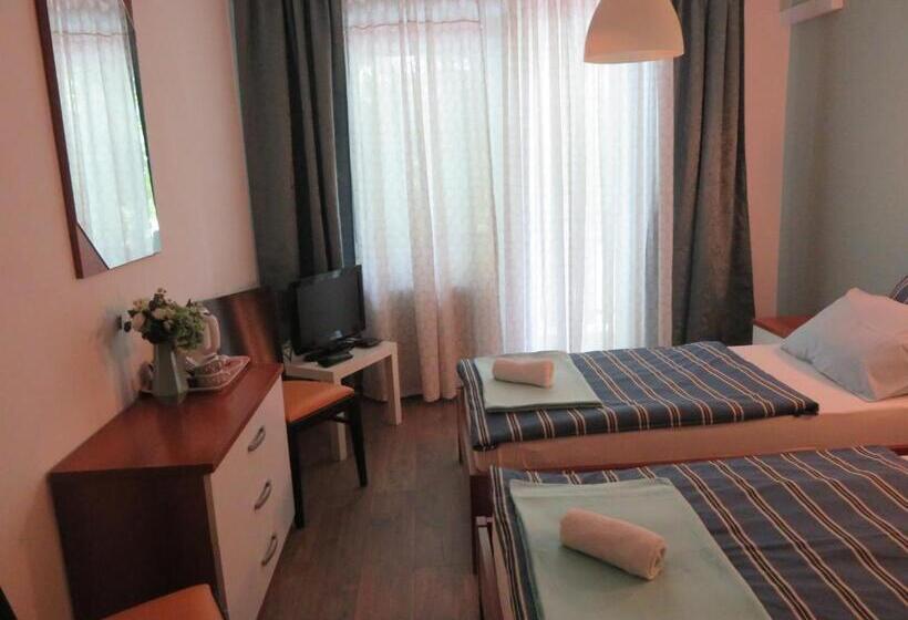 اتاق استاندارد با بالکن, Guesthouse Ob Sotočju Budič