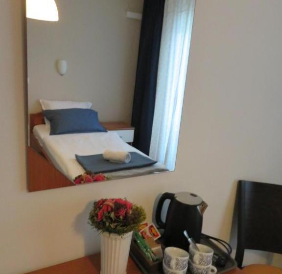 سوئیت با چشم‌انداز رودخانه, Guesthouse Ob Sotočju Budič