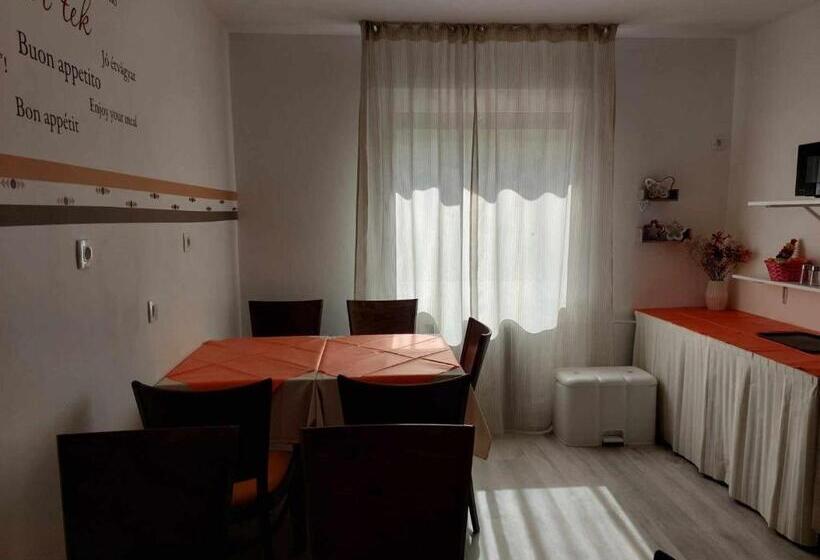 اتاق استاندارد سه نفره, Guesthouse Ob Sotočju Budič