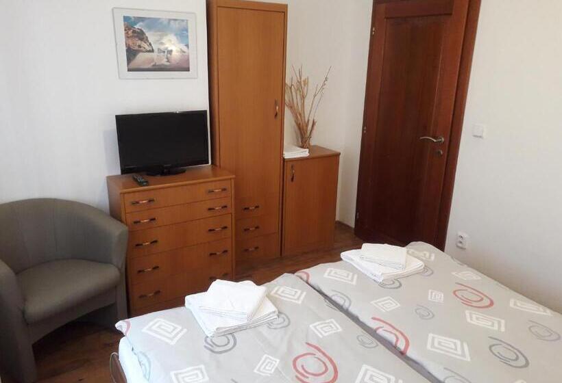 スタンダードルーム, Penzión Vila Dalí