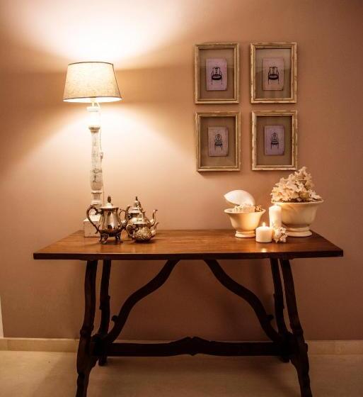 חדר דחוקס עם מיטת קינג, Scilla Maris Charming Suites