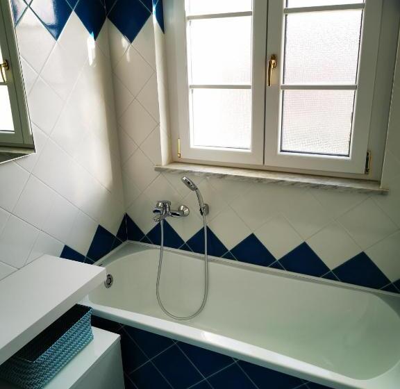 اتاق لوکس, B&b Luna Nuova