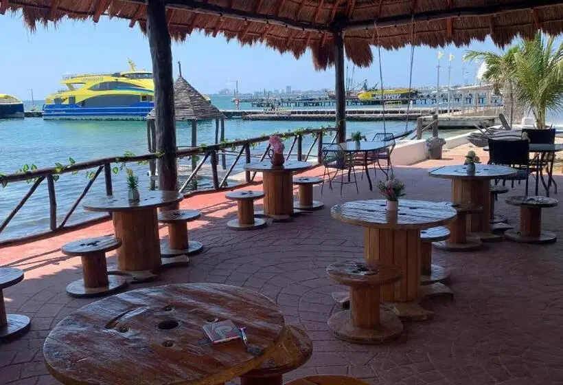 سوئیت جونیور با تراس, Casa Caribe Cancun