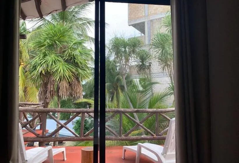 سوئیت جونیور با تراس, Casa Caribe Cancun