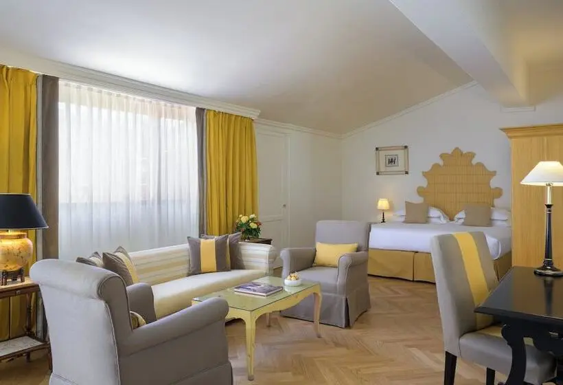 اتاق خانوادگی, Grand Hotel Continental Siena - Starhotels Collezione