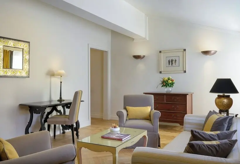 اتاق خانوادگی, Grand Hotel Continental Siena - Starhotels Collezione
