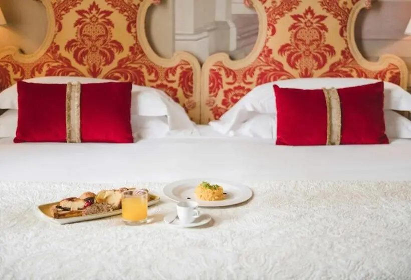 اتاق لوکس با تراس, Grand Hotel Continental Siena - Starhotels Collezione