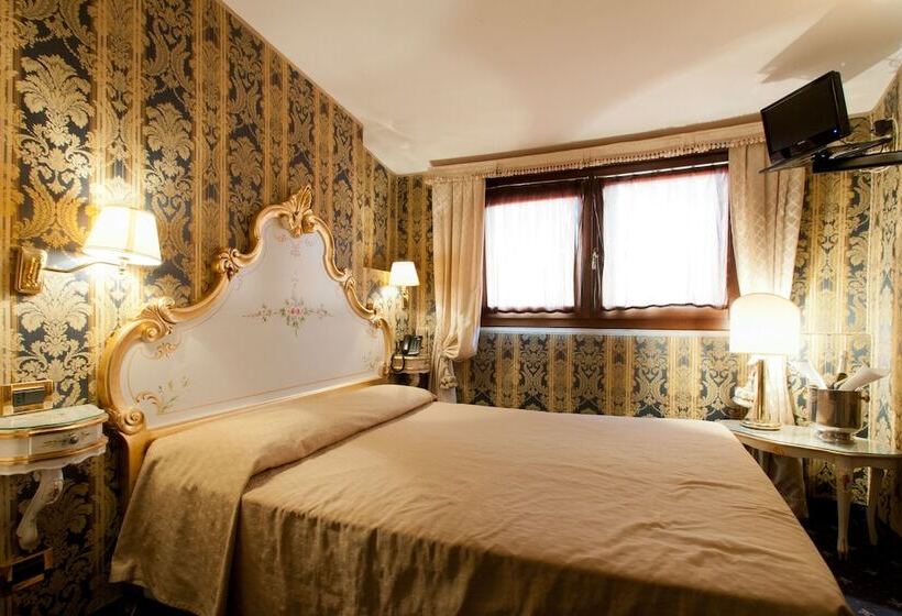 Classic Room, Al Graspo De Ua