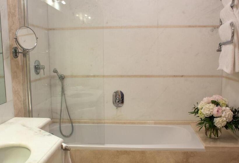 标准间, Grand Hotel Continental Siena   Starhotels Collezione