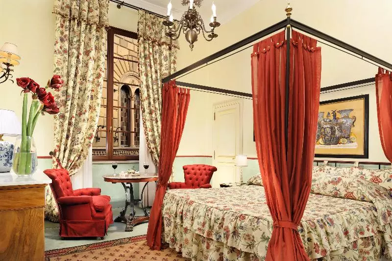 اتاق کلاسیک, Grand Hotel Continental Siena Starhotels Collezione