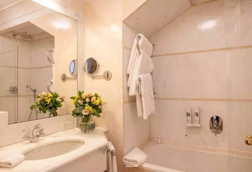 سوییت, Grand Hotel Continental Siena Starhotels Collezione