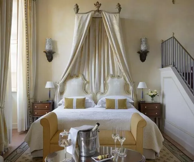 سوییت, Grand Hotel Continental Siena Starhotels Collezione