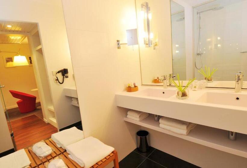 غرفة قياسية ثلاثية, Hôtel Mercure Nantes Centre Gare