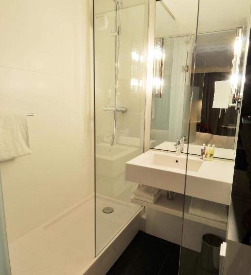 غرفة قياسية ثلاثية, Hôtel Mercure Nantes Centre Gare