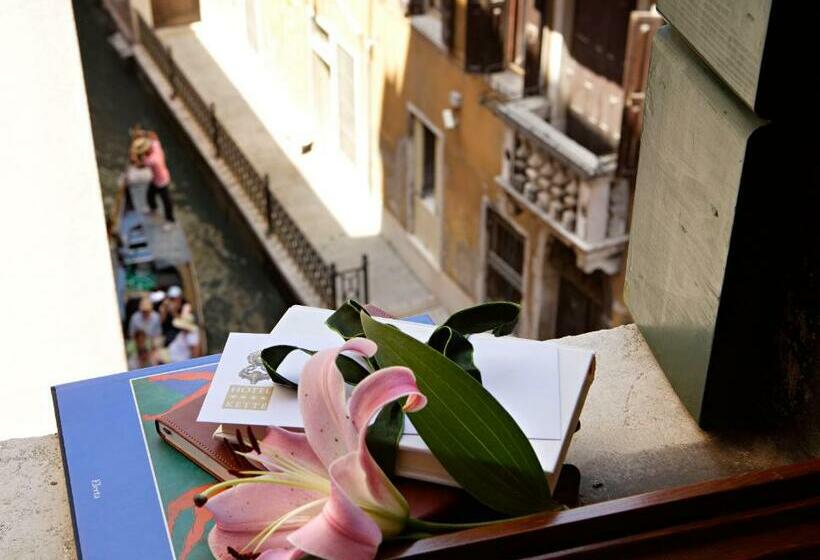 اتاق سوپریور, Kette