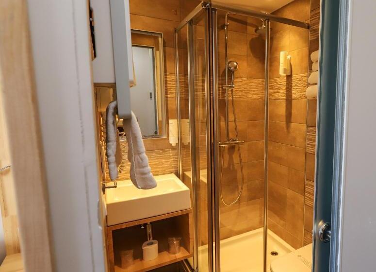 חדר סטנדרט, Restaurant Kyriad Brive Centre