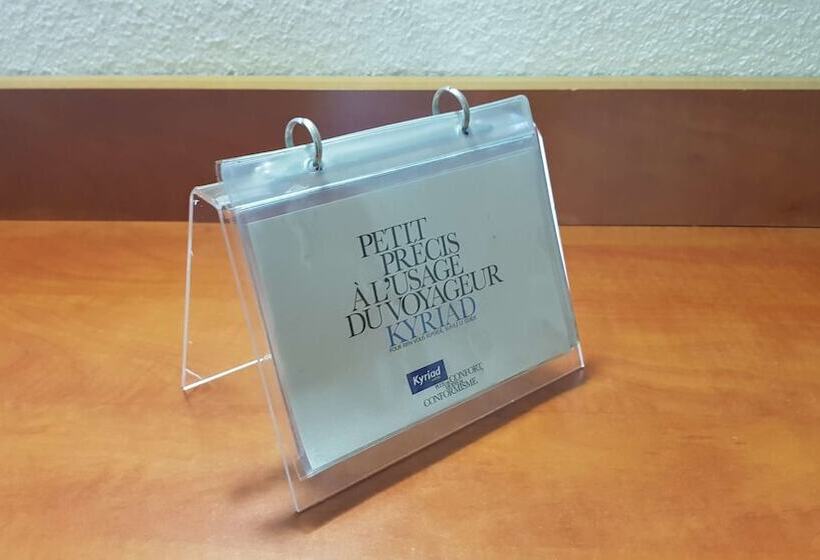 غرفة قياسية, Kyriad Chantilly