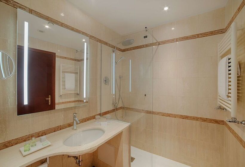 اتاق سوپریور, NH Milano Machiavelli