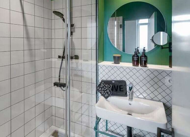 4인용 수피리어 룸, Tandem - Boutique Hotel