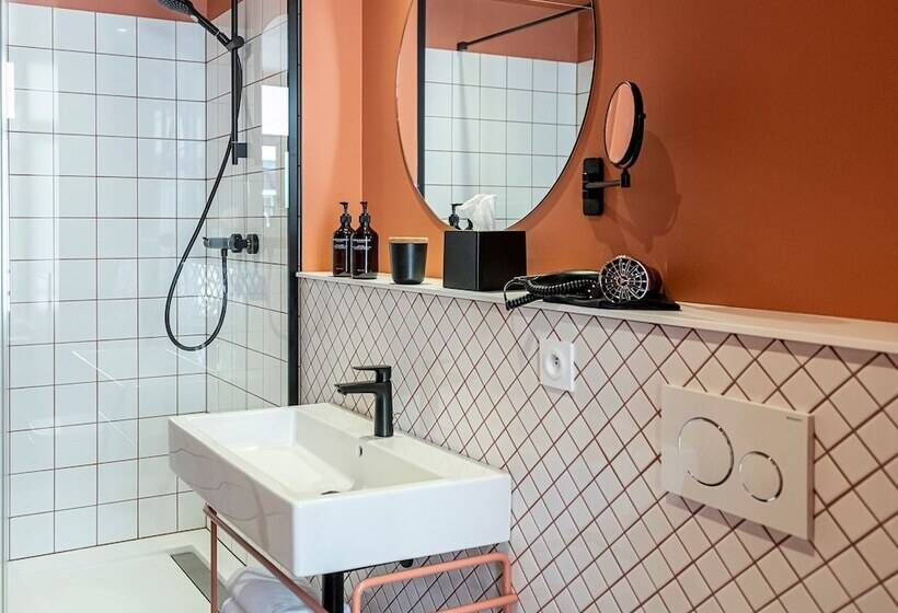 スーペリアの4人部屋, Tandem - Boutique Hotel