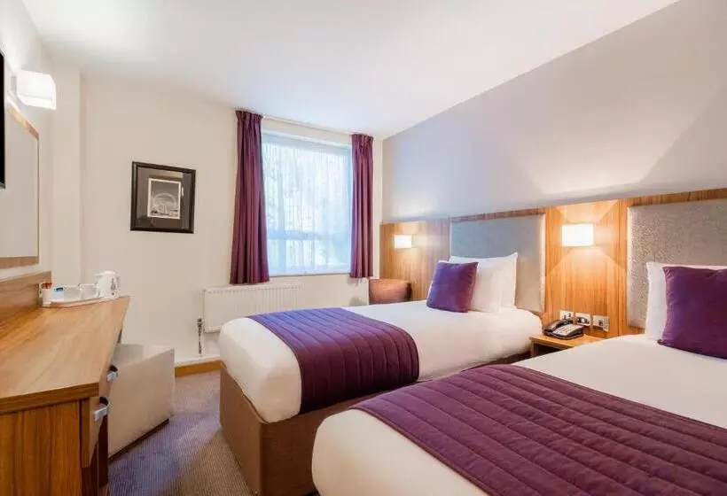 اتاق استاندارد یک نفره, Quality Hotel Hampstead