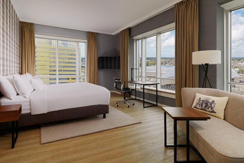小型套房, Rotterdam Marriott