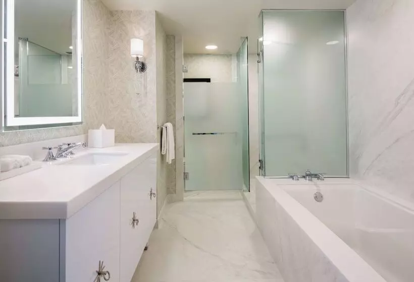 Standard-studio Parivuode, The Beverly Hilton