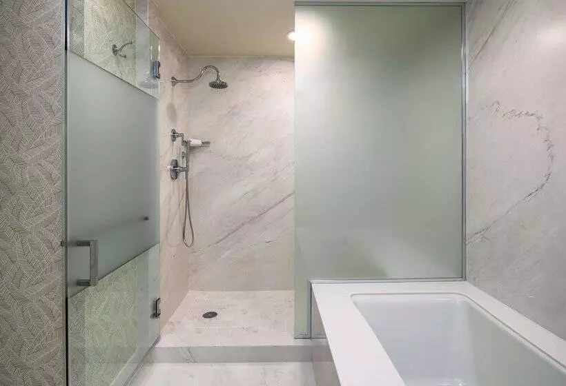 Standard-studio Parivuode, The Beverly Hilton