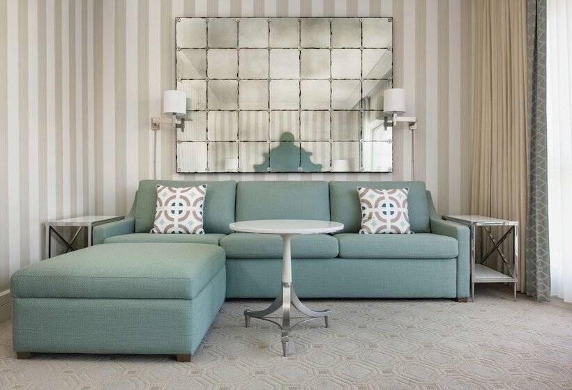 스탠다드 스튜디오 더블 침대, The Beverly Hilton