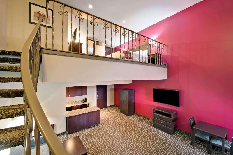 디럭스 스위트, The Beverly Hilton