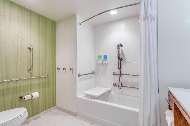 Люкс Повышенной Комфортности, The Beverly Hilton