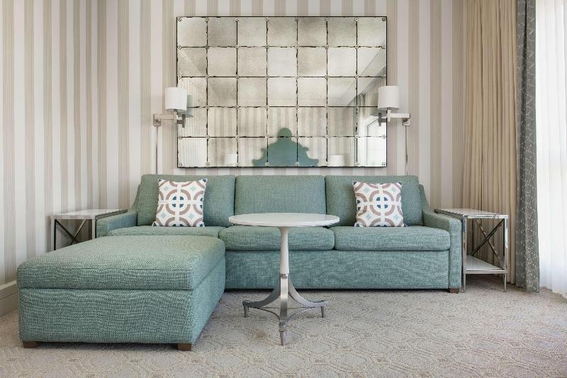 스탠다드 스튜디오 킹침대, The Beverly Hilton