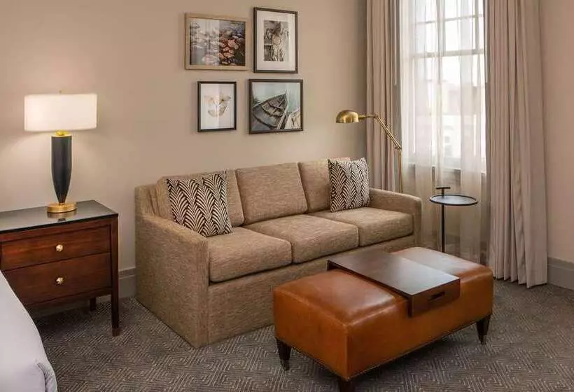 Deluxe-huone King-vuode, The Beverly Hilton