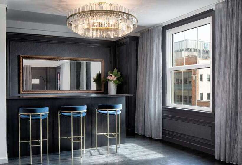 스탠다드 스튜디오 킹침대, The Beverly Hilton