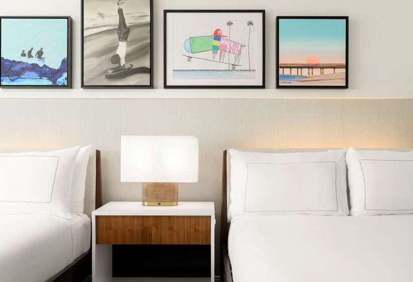 Номер Стандарт 2 Двуспальные Кровати, The Beverly Hilton